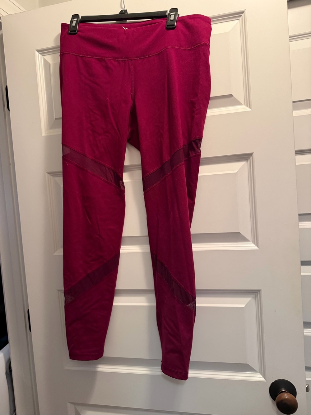 Old Navy Magenta Mesh-Panel High-Waist Leggings